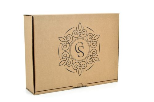 E-Commerce Box with Logo
